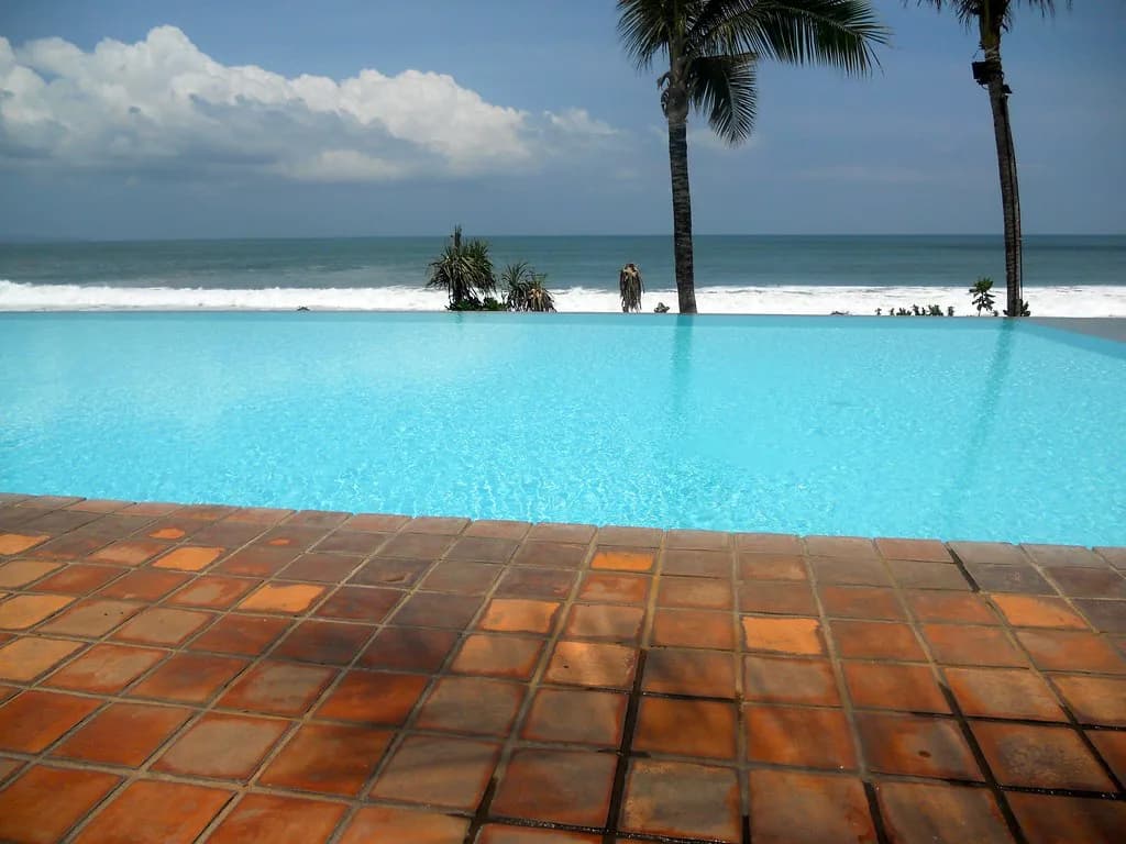 Infinity pool overlooking the ocean at Potato Head Beach Club in Seminyak, Bali